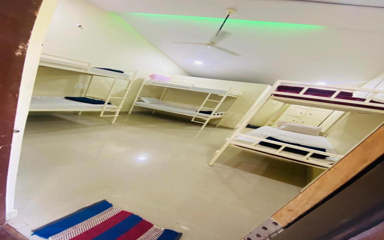 Hotel Megha Resort Hampi Exterior photo