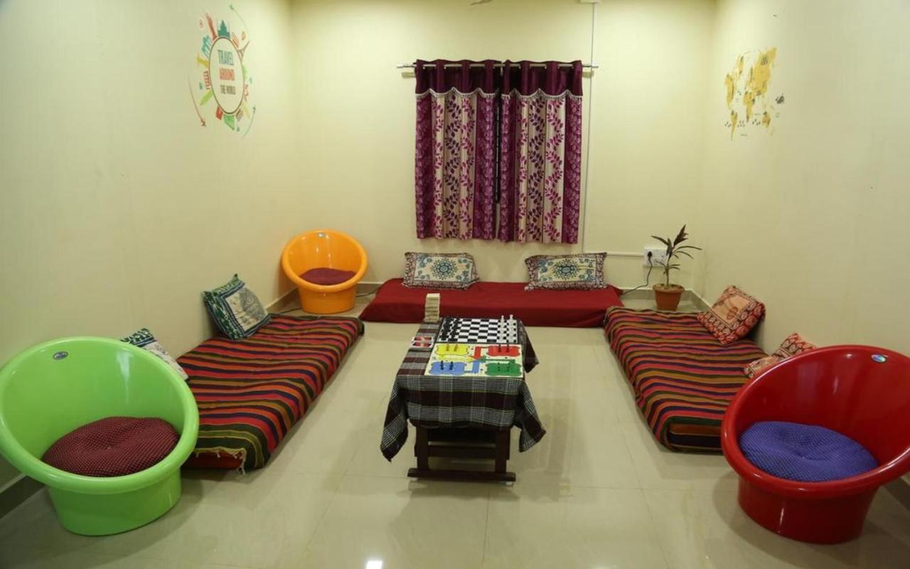 Hotel Megha Resort Hampi Exterior photo